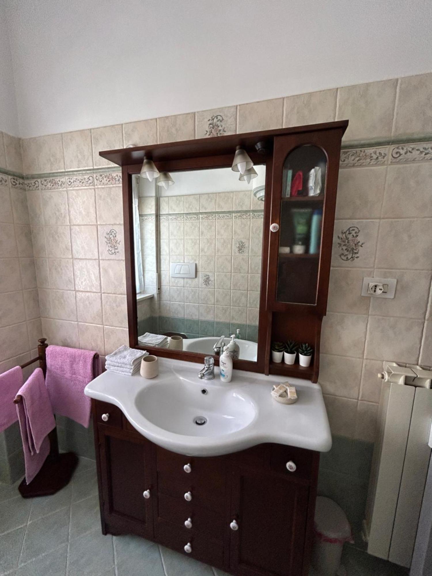 Tra Mare E Arte Apartment ลิโด ดิ ออสเตีย ภายนอก รูปภาพ